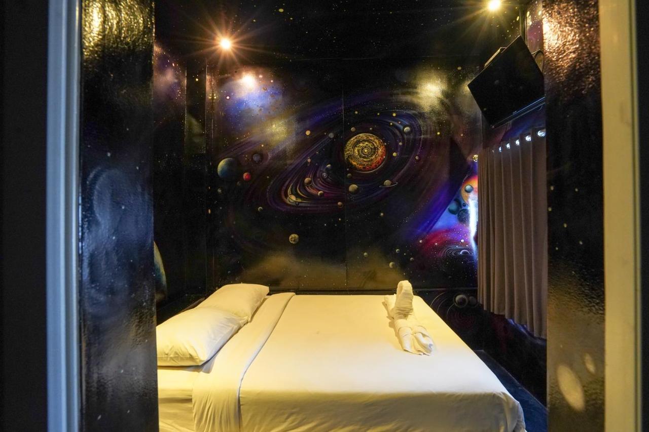 D'Gobers Hostel Seminyak By Gumilang Hospitality Zewnętrze zdjęcie