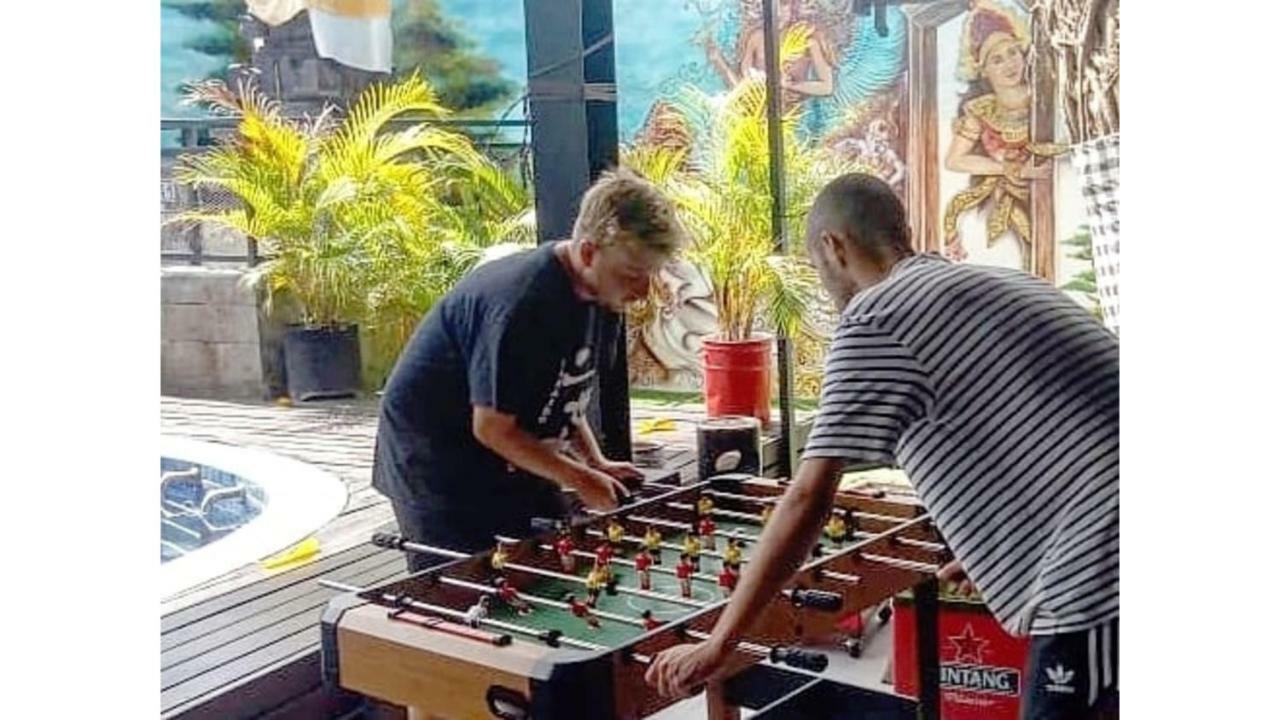 D'Gobers Hostel Seminyak By Gumilang Hospitality Zewnętrze zdjęcie
