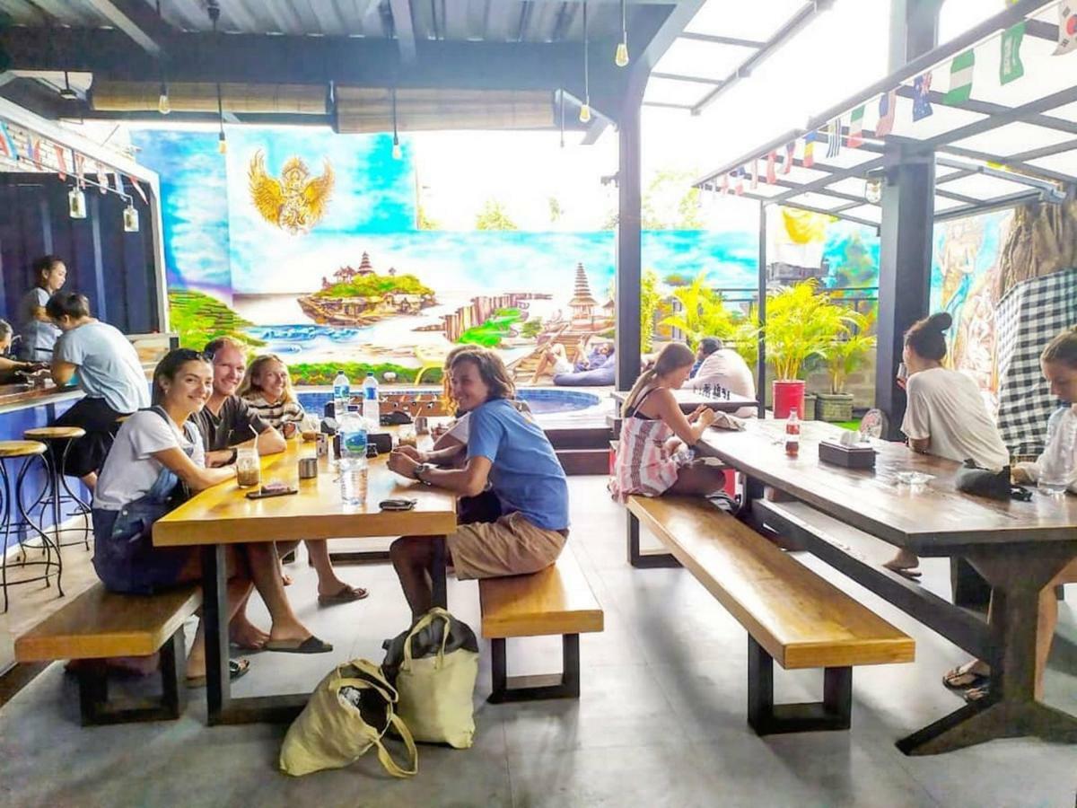 D'Gobers Hostel Seminyak By Gumilang Hospitality Zewnętrze zdjęcie